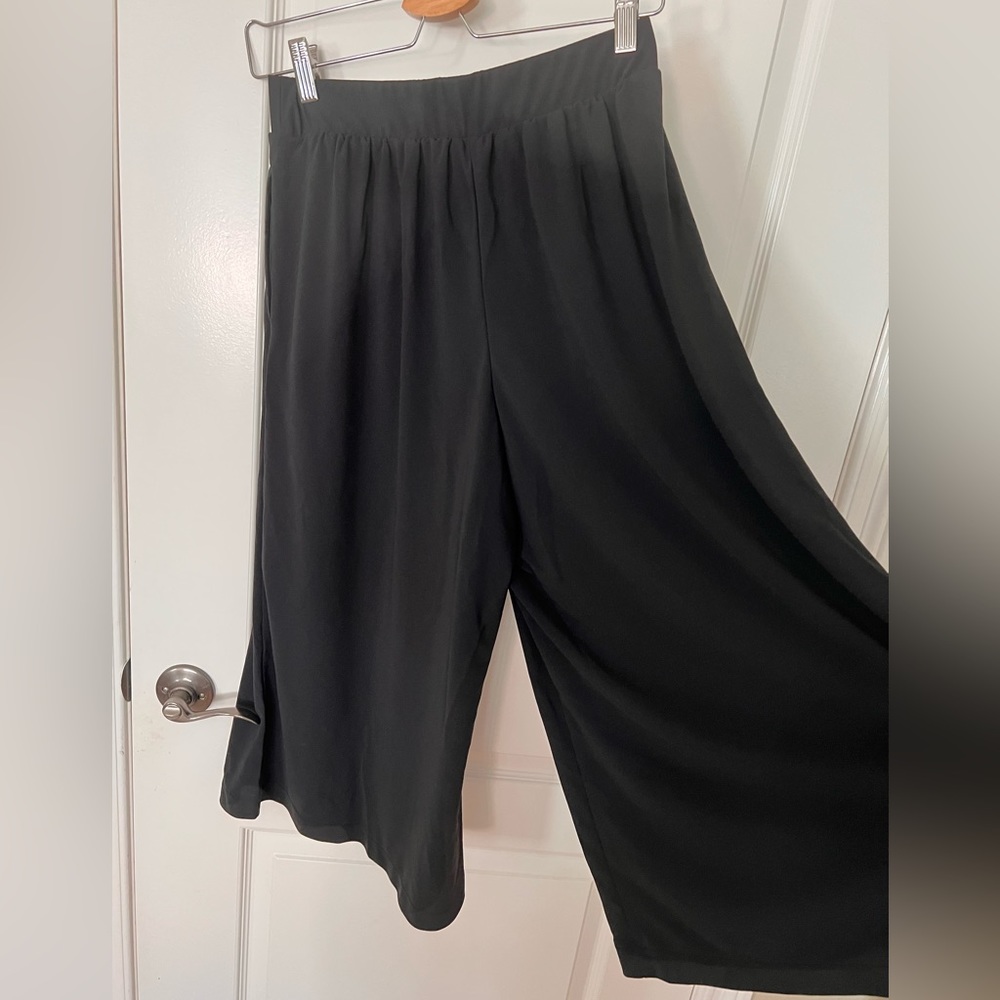 Black Wide-Leg Pants